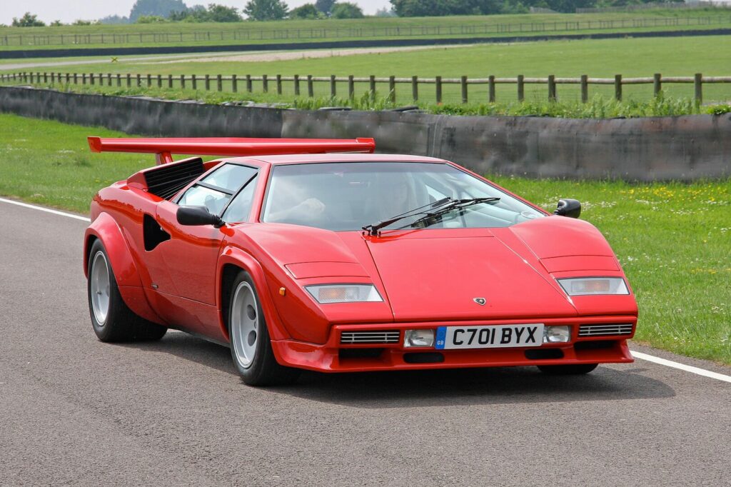 Lamborghini Countach 5000QV 