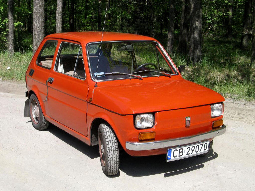 polski-fiat-126p-1973-saloon